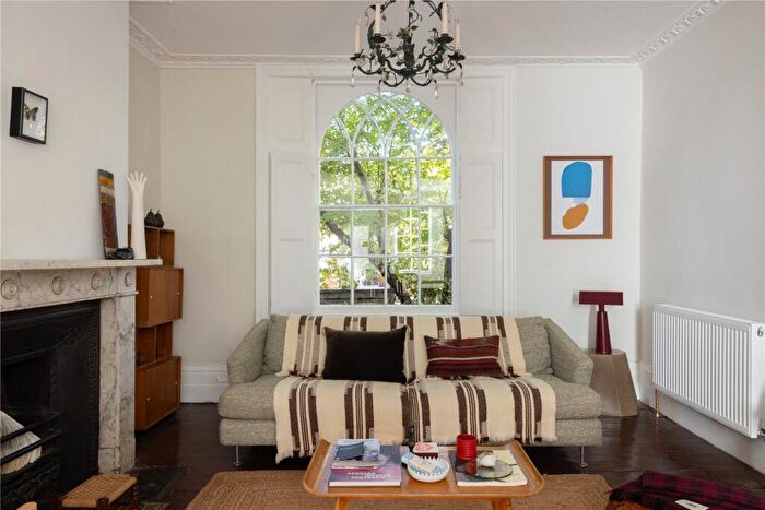 3 Bedroom Terraced House For Sale In Liverpool Road, London, N1