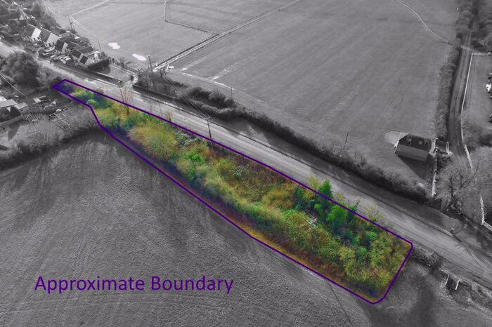 Land For Sale In High Street, Tetsworth, OX9