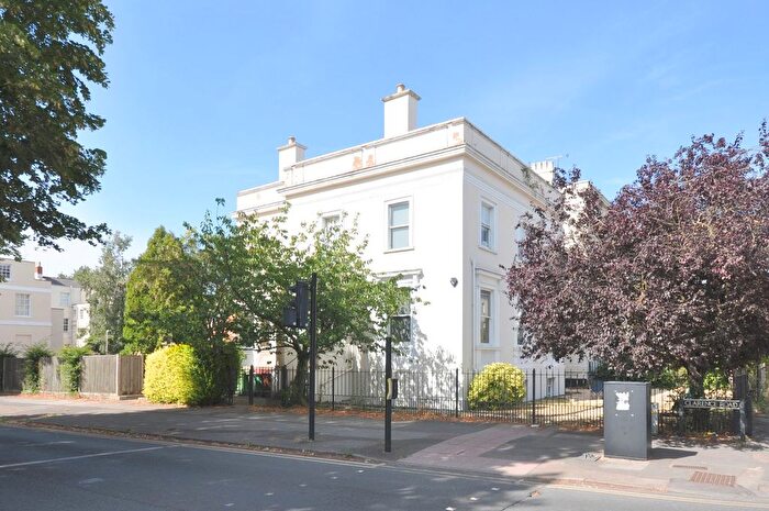 4 Bedroom Flat To Rent In Clarence Road, Cheltenham, GL52