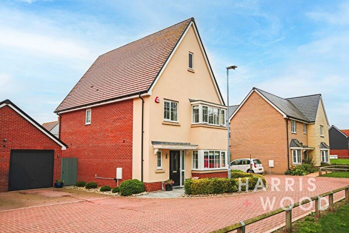 4 Bedroom Detached House For Sale In Memorial Way, Colchester, Essex, CO4