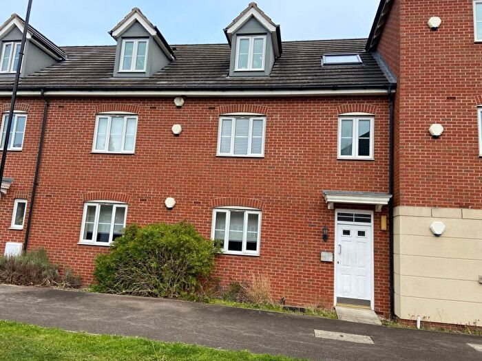 2 Bedroom Apartment For Sale In The Pollards, Bourne, PE10
