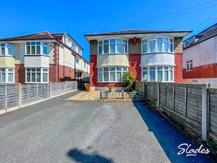 2 Bedroom Apartment To Rent In Christchurch Road, Boscombe East, Bournemouth, BH7