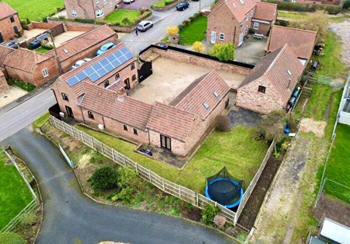 5 Bedroom Detached House For Sale In Town Street, Treswell, DN22