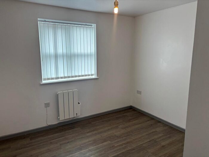 1 Bedroom Apartment To Rent In Egan Court, CH41