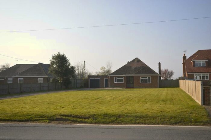 3 Bedroom Bungalow To Rent In Christmas Lane, High Halstow, Rochester, Kent, ME3