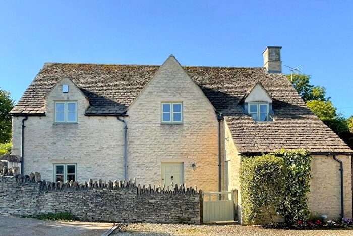 3 Bedroom Detached House For Sale In Burford, Oxfordshire, OX18