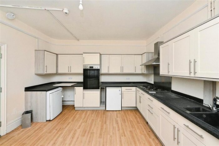 7 Bedroom Semi Detached House For Sale In Wootton Road, Gaywood, King's Lynn, PE30