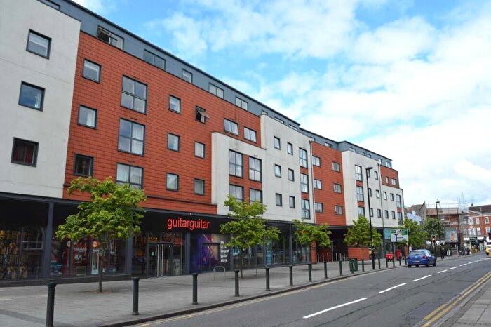 1 Bedroom Apartment To Rent In Church Street, Epsom, Surrey, KT17