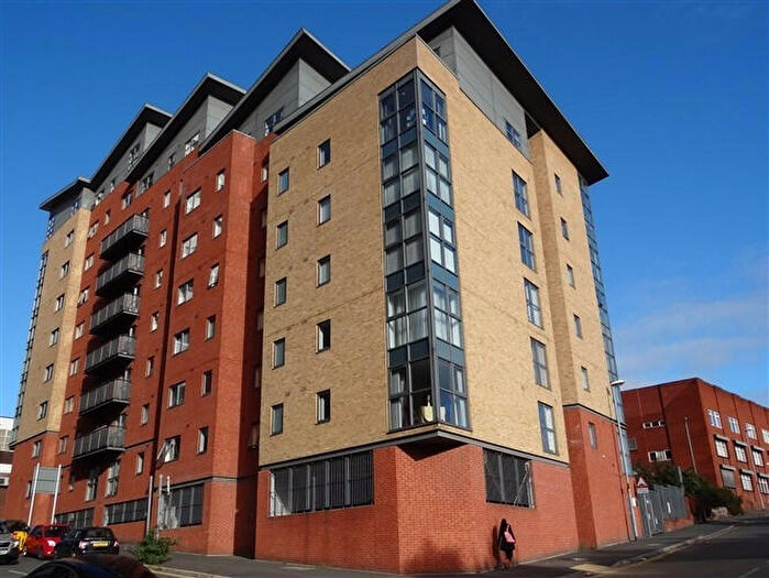 1 Bedroom Apartment To Rent In Lincoln Gate, Red Bank, Manchester, M4