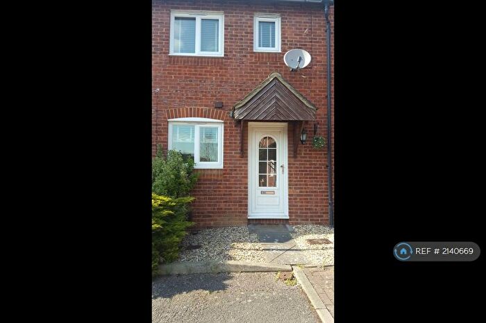 2 Bedroom Terraced House To Rent In Chennells Close, Hitchin, SG4