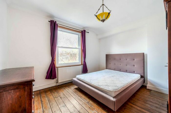 3 Bedroom Maisonette To Rent In Cranhurst Road, Willesden Green, London, NW2