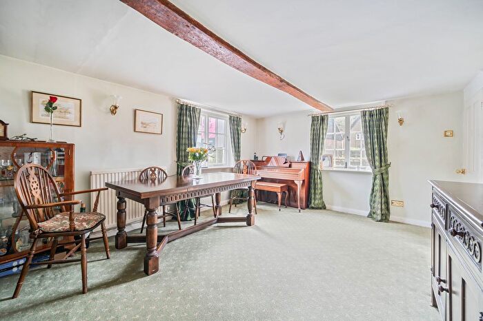 3 Bedroom End Of Terrace House For Sale In Hambleden, Hambleden, RG9