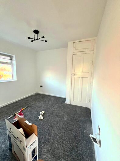 3 Bedroom Semi-Detached House To Rent In Beckley Road, Nottingham, NG8