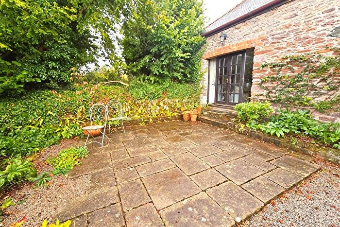 2 Bedroom Cottage To Rent In Yealmpton, Devon, PL8
