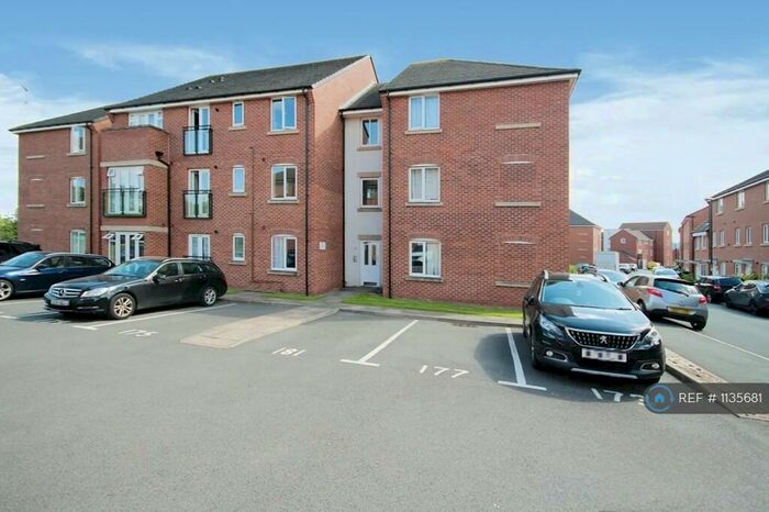 2 Bedroom Flat To Rent In Signals Drive, Binley, Coventry, CV3
