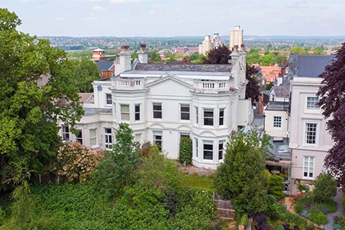 2 Bedroom Apartment For Sale In Western Terrace, The Park, NG7