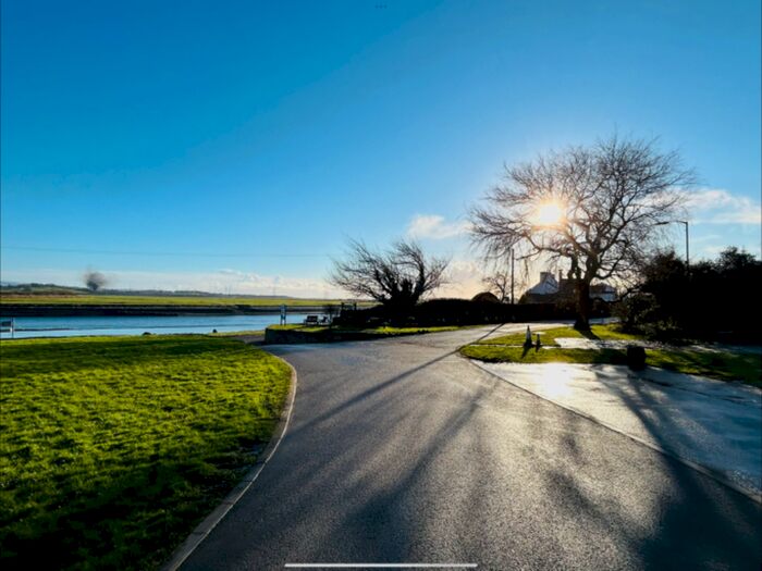 2 Bedroom Park Home For Sale In Www.fourseasonsparks.com, Lancaster Road, Lancaster, Lancashire, LA3