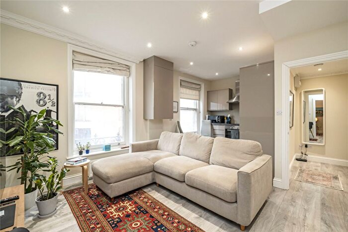 1 Bedroom Flat To Rent In Chiltern Street, London, W1U