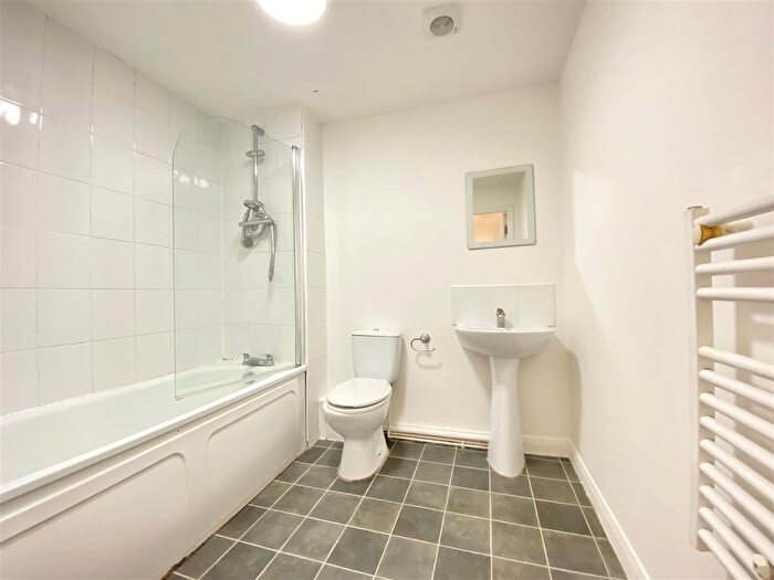 1 Bedroom Flat To Rent In City Link, Hessel Street, Salford, M50