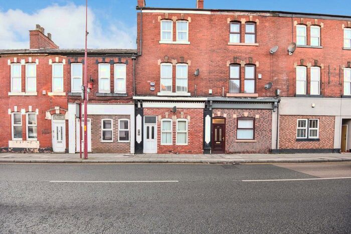 Studio To Rent In King Street, Dukinfield, Greater Manchester, SK16