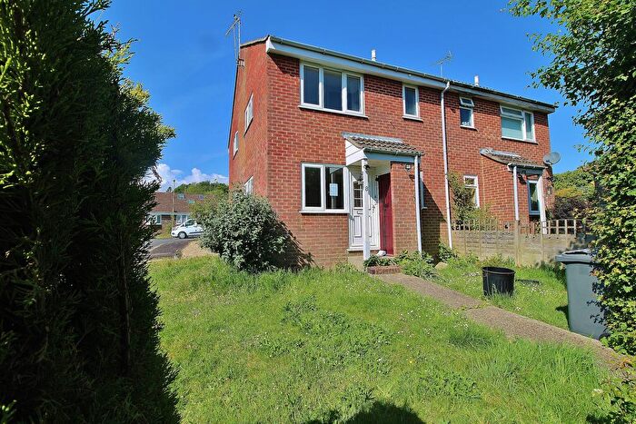 1 Bedroom Semi-Detached House For Sale In Tansy Close, Waterlooville, PO7