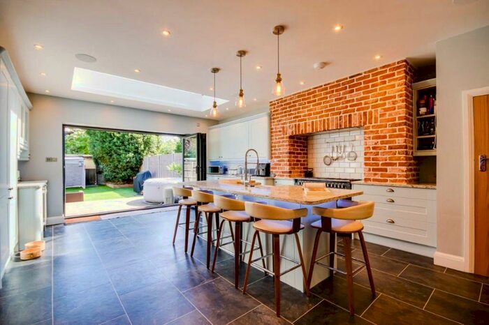 4 Bedroom Terraced House For Sale In Northridge Road, Gravesend, Kent, DA12