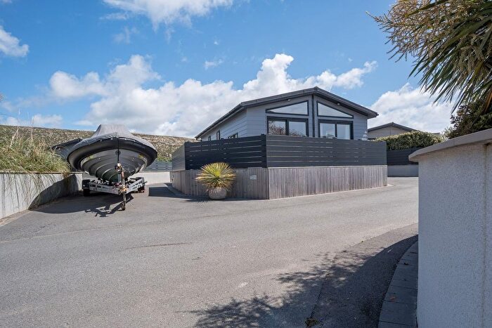 3 Bedroom Mobile/park Home For Sale In Abersoch, Pwllheli, LL53