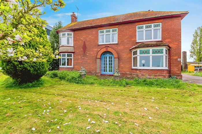 3 Bedroom Detached House For Sale In Bridge Road, Long Sutton, Spalding, PE12
