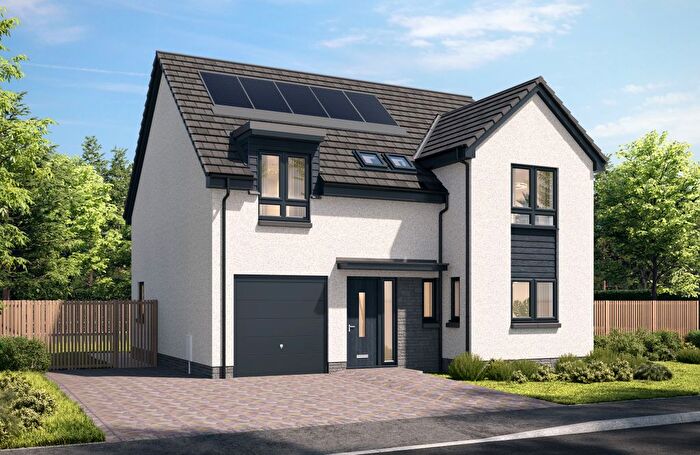 4 Bedroom Detached House For Sale In Shielhill Place, Stanley, PH1