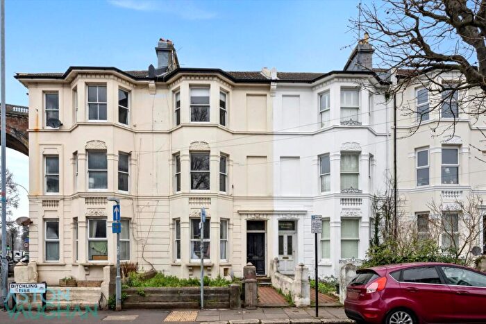 3 Bedroom Apartment To Rent In Ditchling Rise, Brighton, BN1