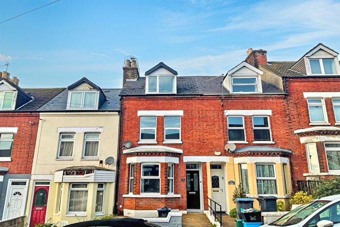 3 Bedroom Terraced House To Rent In Nightingale Road, Dover, CT16