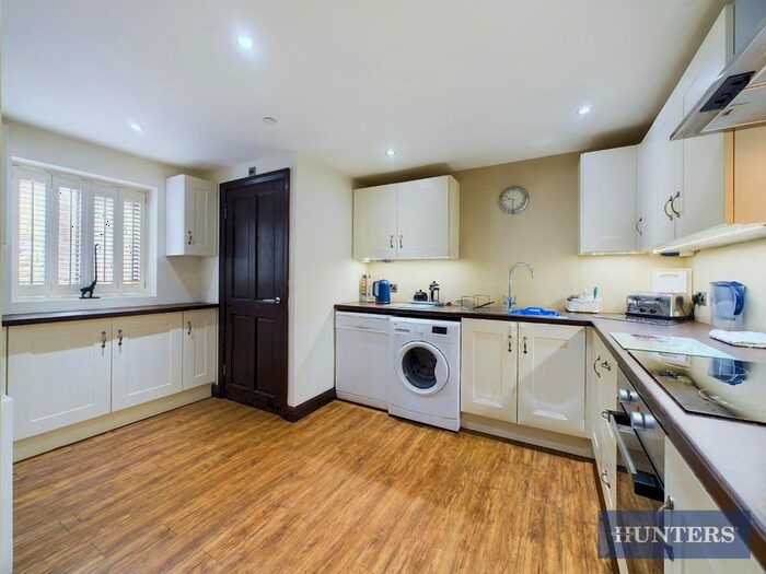 4 Bedroom End Of Terrace House To Rent In Clayhouse Yard, Mitford Street, Filey, YO14