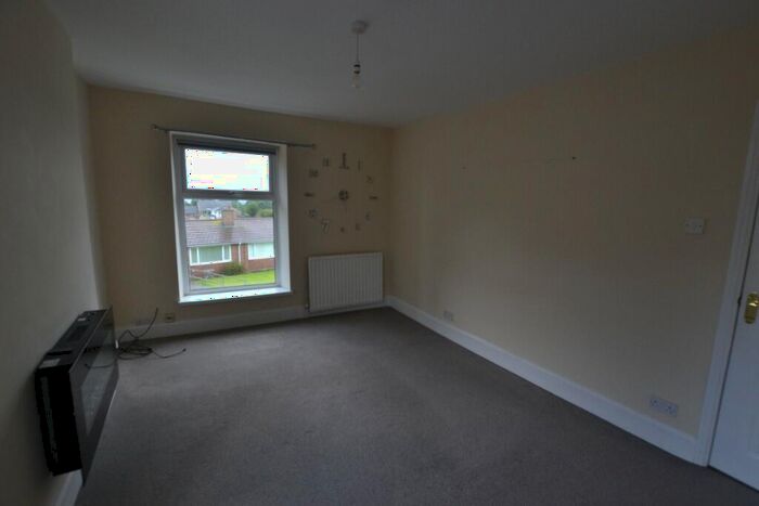 3 Bedroom Flat To Rent In St. Pauls Terrace, West Pelton, Stanley, County Durham, DH9