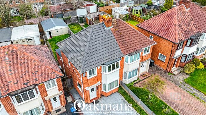 3 Bedroom Semi-Detached House For Sale In Woolacombe Lodge Road, Birmingham, West Midlands, B29