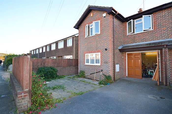 4 Bedroom Semi-Detached House To Rent In A Kingsham Avenue, Chichester, PO19