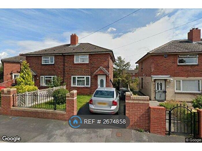 2 Bedroom Semi-Detached House To Rent In Cardinal Grove, Leeds, LS11