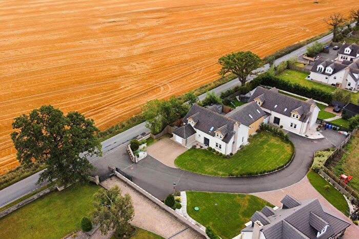 4 Bedroom Detached House For Sale In The Oaks, Moss Road, Falkirk, FK2