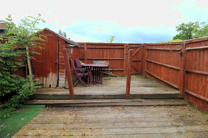 3 Bedroom Terraced House For Sale In Brookside Walk, Tadley, Hampshire, RG26