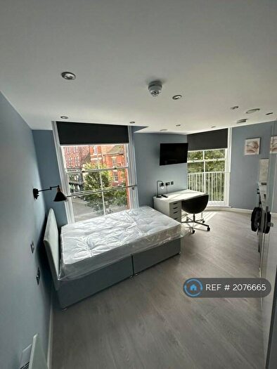 Studio To Rent In Broad Street, Nottingham, NG1