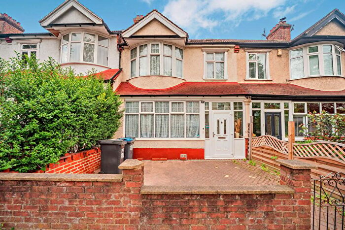 5 Bedroom Terraced House For Sale In Whitehorse Lane, London, SE25