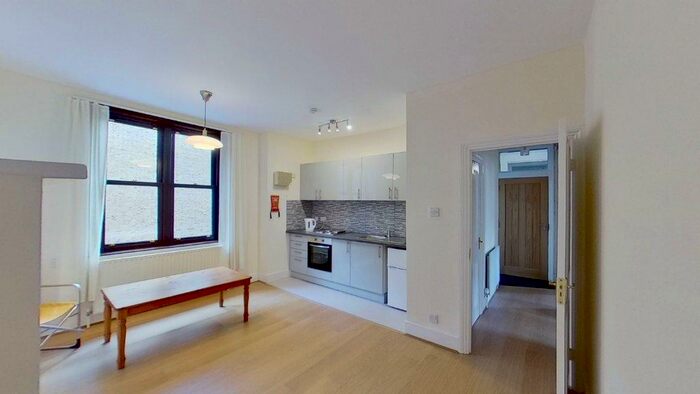 2 Bedroom Apartment To Rent In Mare Street, London, E8
