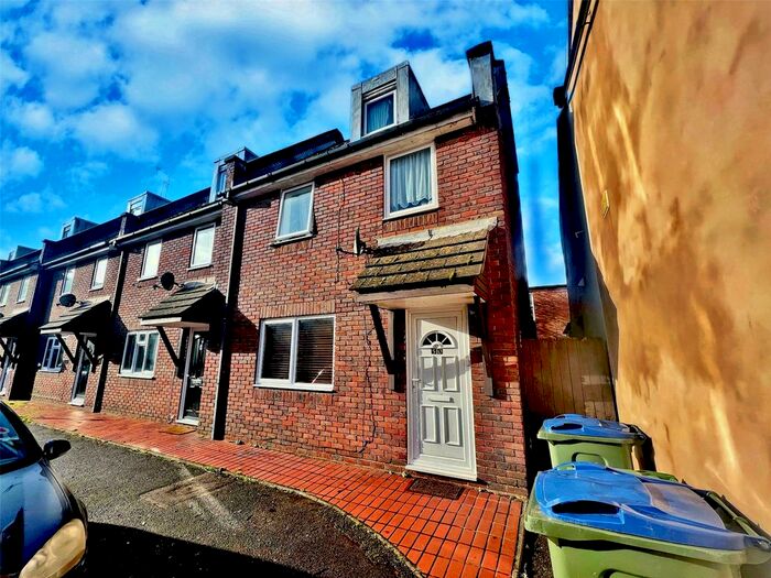 2 Bedroom End Of Terrace House To Rent In Steyne Street, Bognor Regis, West Sussex, PO21