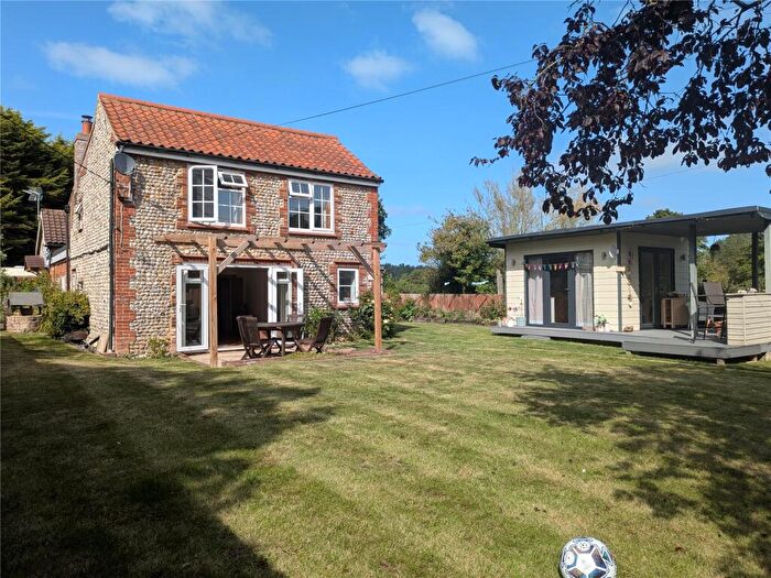 5 Bedroom House For Sale In Trunch Road, Mundesley, Norwich, Norfolk, NR11