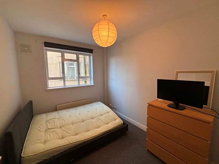 2 Bedroom Apartment To Rent In Queens Road, Clifton, Bristol, BS8