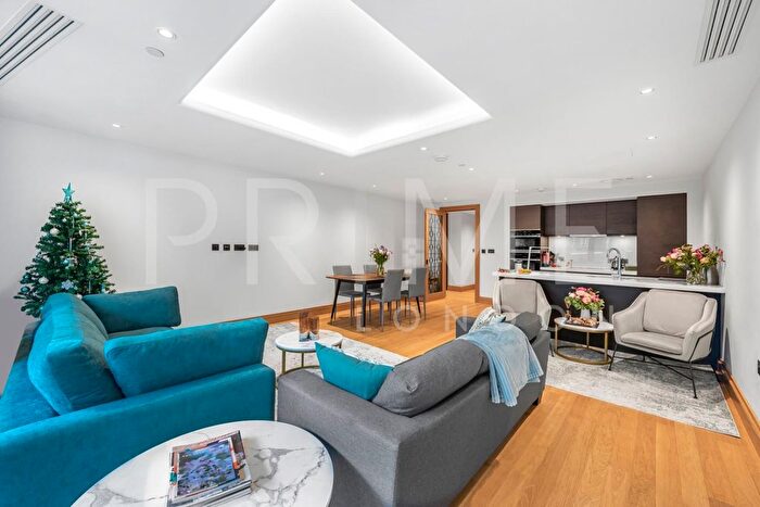 3 Bedroom Flat For Sale In Cleland House, Westminster, London, SW1P