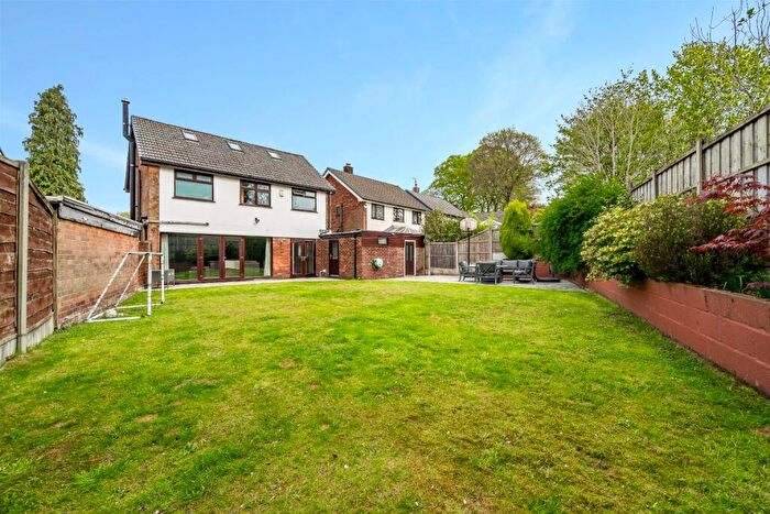 4 Bedroom Detached House For Sale In The Coppice, Bradshaw, Bolton, BL2