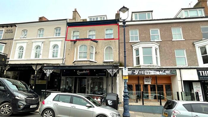 2 Bedroom Flat For Sale In Mostyn Street, Llandudno, LL30