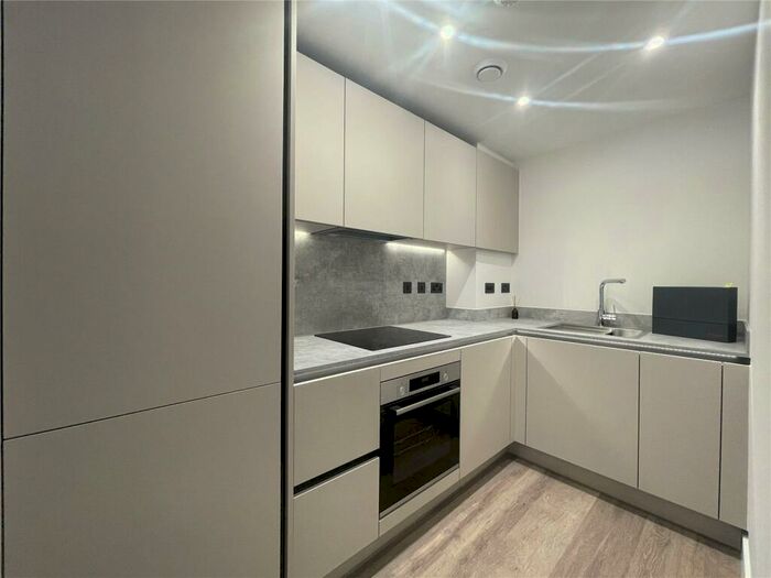 1 Bedroom Apartment To Rent In Snow Hill Wharf, Shadwell Street, Birmingham, B4