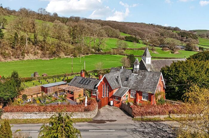 3 Bedroom Detached House For Sale In Manafon, Welshpool, Powys, SY21