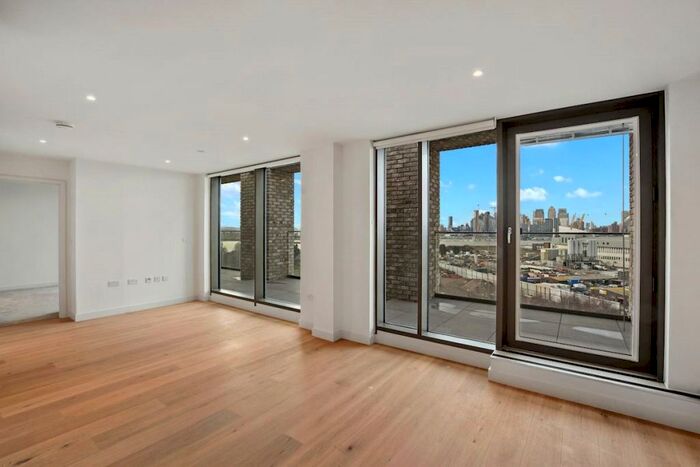 2 Bedroom Apartment To Rent In Shipwright Street, London, E16